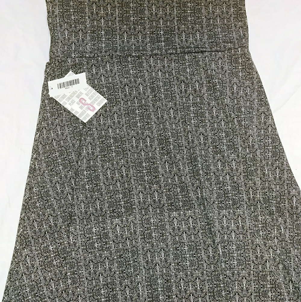 Small Lularoe Maxi Skirt NWT